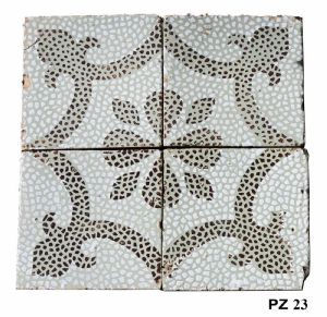 Antica pavimentazione in maiolica
